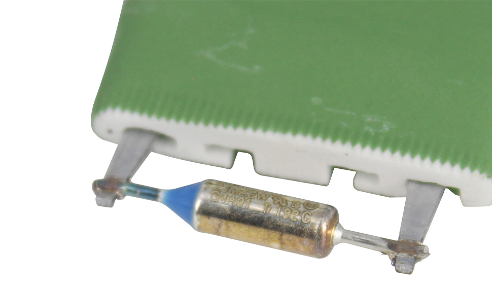YL-7748