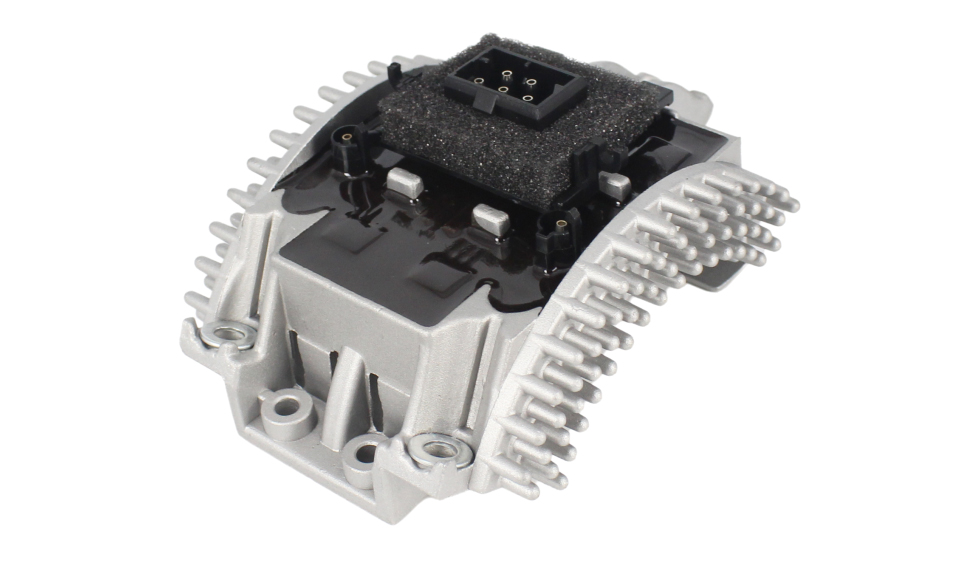 YL-7702