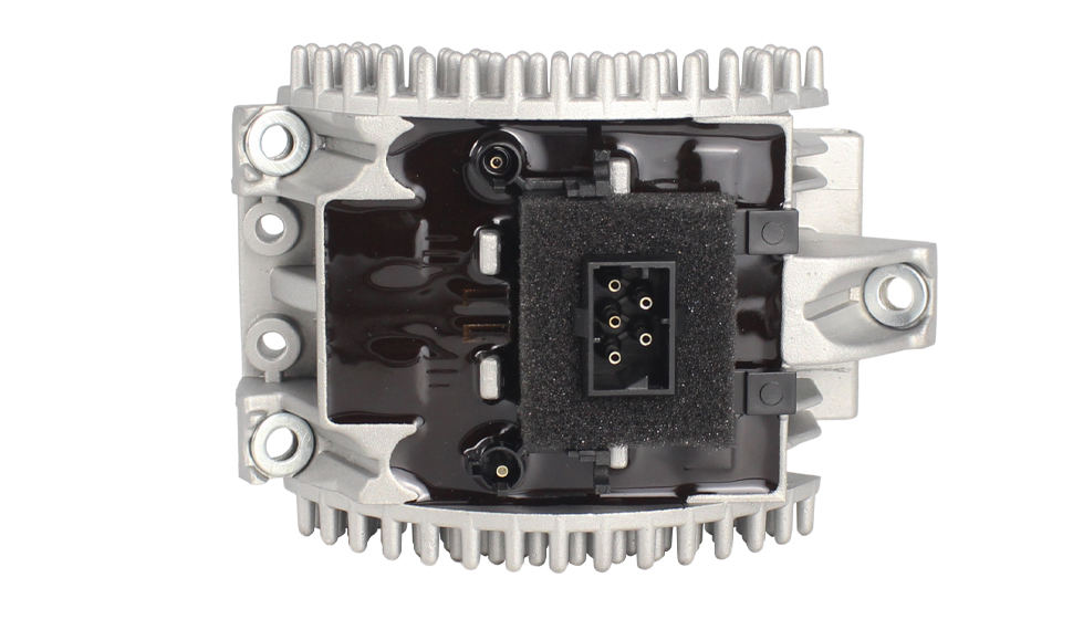 YL-7702